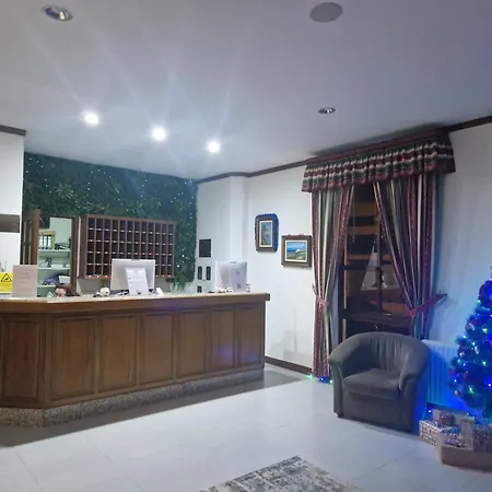 Peninsular Отель 3*