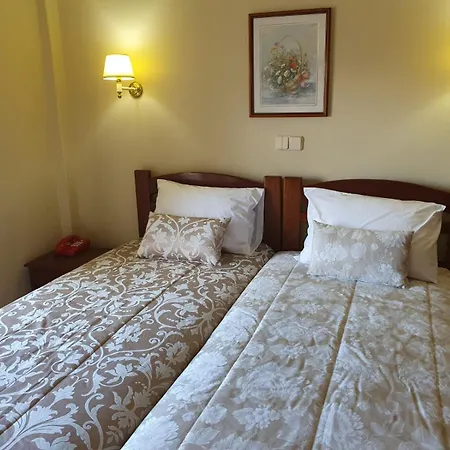 Peninsular Отель 3*