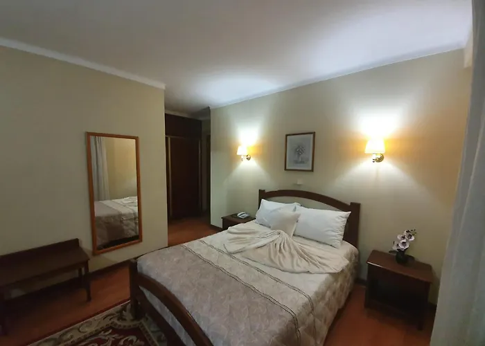 Peninsular Hotel Monte Real